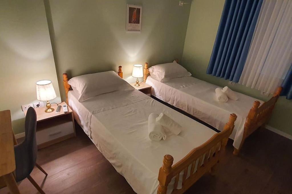 Center Apartment Tirana Bagian luar foto